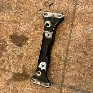 BMW E39 528i 525I 530I Manual Transmission Cross Member Mount Bracket OEM ZF - Bild 1 von 8