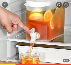 1pc Large Capacity Refrigerator Beverage Dispenser with Spigot. - Picture 1 of 2