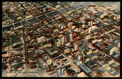 Vintage Air View Postcard Des Moines Iowa Curt Teich Linen - Image 1 of 2