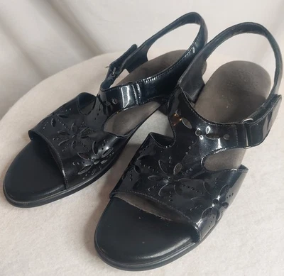 SAS Sunburst - Heeled Sandal Black Patent Leather Size 9  Comfortable  - Image 1 of 4