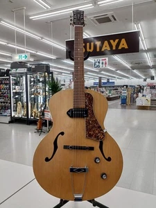 Gebrauchte Godin 5TH AVENUE KINGPIN P90 Vollakustikgitarre P-90 Typ Tonabnehmer - Bild 1 von 8
