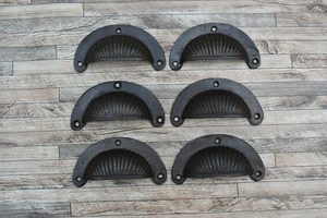 6p Vtg Cast Iron Seashell Door Drawer Gate Cabinet Kitchen Cup Bin Pulls Handles - Picture 1 of 10