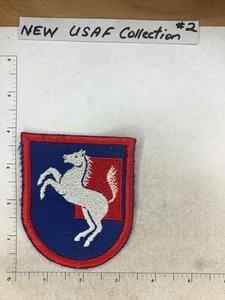 UNKNOWN FOREIGN MILITARY PATCH - Picture 1 of 2