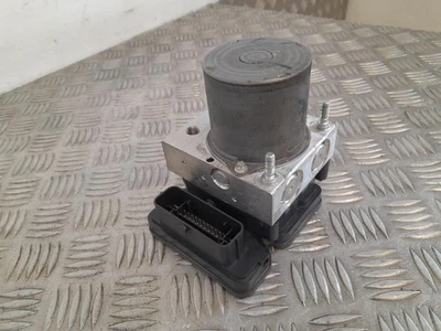 Nissan Juke ABS Pump Module 2019-2025 476602701R - Image 1 of 4