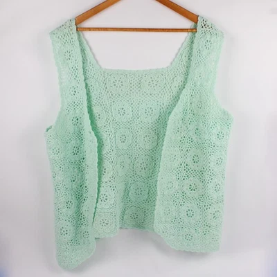 Unbranded Women's XL Green Floral Open Knit Vest - Image 1 of 4