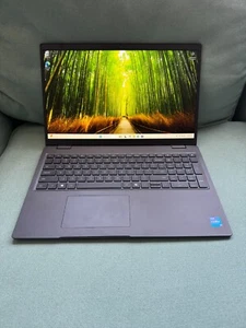 DELL Latitude 3550 Laptop i7 13th Gen, 16GB / 256GB, Win11 Pro, WRTY 05/2027 - Picture 1 of 6
