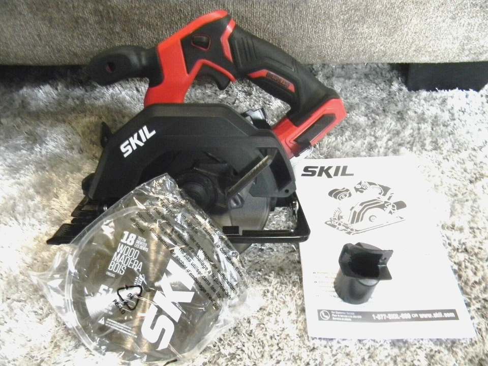 NEW SKIL CR541801 12Volt PWRCore Brushless 5-1/2 Inch Circular Saw - TOOL ONLY - Image 1 of 1