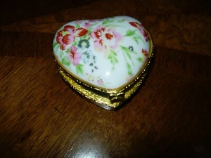 JOYERO/CAJA BARATIJA CERÁMICA FORMA CORAZÓN SAN VALENTÍN-DISEÑO FLORAL---#V2 - Imagen 1 de 24