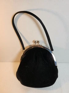 NYT LITES LIT' BLACK PURSE VELVET WITH KISS LOCK - Picture 1 of 4
