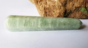 PIEZA DE JOYERÍA MASAJE VARILLA DE HEIL PIEDRA Serpentina verde hexagonal barra de masaje angular - Imagen 1 de 4