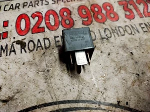 54-Land Rover Jaguar 05-16 4-Pin Grey Relay FoMoCo 5M5T-14B192-EA V23136-J4-X62 - Picture 1 of 3