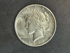 Moneda de gran relieve de dólar de la paz de plata 1921-P AU+/UNC - Imagen 1 de 15