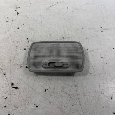 07-11 Conjunto de luces domo Honda Fit gris 34252-S5A-003ZA OEM Foto 1 de 4