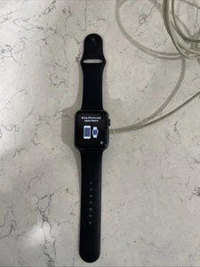 Apple Watch 1st Generation 42mm 7000 Series Black - Factory Reset and Unlocked - Picture 1 of 8
