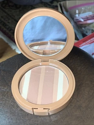 2~TUSCAN SUN Bronzer/Highlighter/Contour/Foundation Powder Compact-Belle Beauty - Image 1 of 4