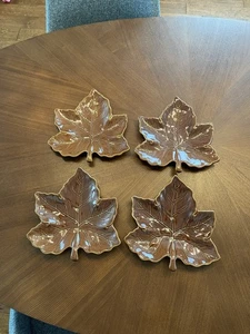 Pottery Barn Brown Leaf Set of 4, 10inch - Retired Plates - Picture 1 of 3