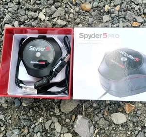 Datacolor Spyder 5 Pro Advanced Monitor Calibration Tool Boxed & Serial Number - Photo 1/1