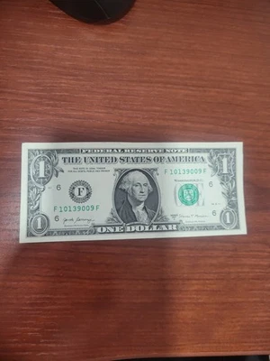 2017A $1 One Dollar Bill Note Fancy Serial Number F10139009F - Image 1 of 4
