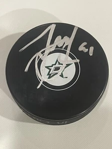 Tyler Seguin Signed Dallas Stars Autographed Hockey Puck Beckett BAS COA a - Picture 1 of 2