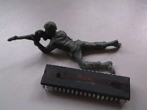 Circuit Chip S C010750-03 8107 *FREE SHIPPING* - Picture 1 of 1