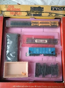 Tyco (no Rivarossi, no Roco) Mantua made in USA H0 set carica carbone anni 50 - Foto 1 di 3
