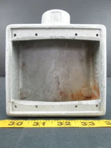 Neu NOS Crouse-Hinds zwei Gang Gusseisen Anschlussdose 28,3 CU IN 7/8" - Bild 1 von 8