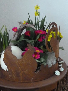 Edelrost Schale Rund Rost Metall Hahn Deko Dekoration Hasen Ostern Hunh Eier - Bild 1 von 2