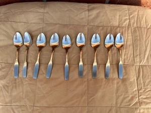 Lot of 9 Community Stainless Revere Teaspoons - Picture 1 of 14