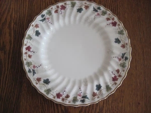 Royal Doulton CANTERBURY Salatteller H4965 - Bild 1 von 5