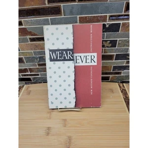Vintage Wear-Ever Aluminum Cookware Book, 1946 Soft Cover - Imagen 1 de 4