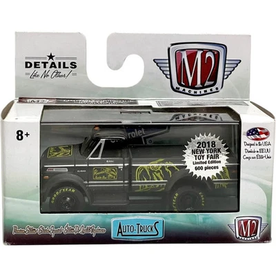 M2 Machines Auto Trucks  2018 New York Toy Fair  1970 CHEVROLET C60 TRUCK  1/600 - Image 1 of 4
