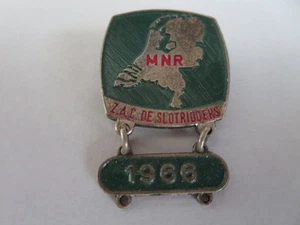 Vintage 1966 MNR Z.A.C ZAC de Slotridders European Car Club Rally Pin Badge - Picture 1 of 4