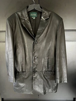 Chaqueta 3/4 de cuero negra para hombre talla 40/42 usada en excelente estado por Danier Foto 1 de 2