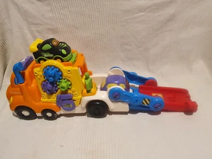 Toot Toot Drivers Porta Auto + 3 Veicoli Suoni Luci - Foto 1 di 5