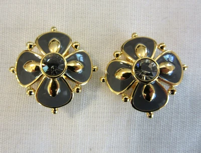 Joan Rivers Firmado FLOR Esmalte Estrás De Colección Clip-on Pendientes Caja Foto 1 de 4