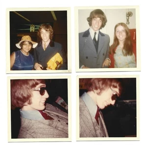 Y1643/ Robin Gibb  Gibb mit Fans Bee Gees 4 x Fotos 9 x 9 cm ca. 1968 - Bild 1 von 2