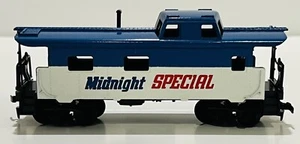 Vintage HO Scale Tyco Caboose The "Midnight Special" - Picture 1 of 5
