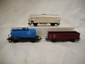 #4 Marklin HO Scale Lot Consisting of Three Assorted 2-Axle Freight Wagons - Picture 1 of 5