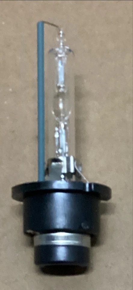 02-08 LEXUS SC430 HEADLIGHT BULB XENON HID , BRAND NEW , D4S - Image 1 of 1