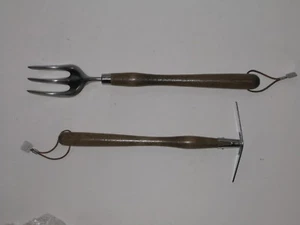 Gartengeräte-Set (1) Blumengabel Spitzhacke Edelstahl  mit massivem Holzgriff  - Bild 1 von 6