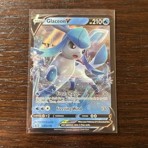Glaceon V SWSH196 SWSH: Sword & Shield Promo Cards Holo - Picture 1 of 2
