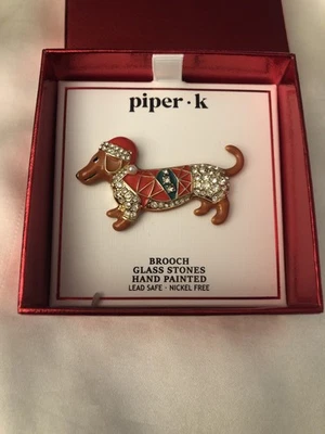 Broche Piper K tono dorado pintado a mano Santa Dachshund detalles de cristal de vidrio nuevo en caja Foto 1 de 4