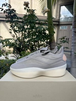 Adidas Fear of God Athletics 2 Basketball Putty Beige Men’s Shoes JS0980 - Image 1 of 4