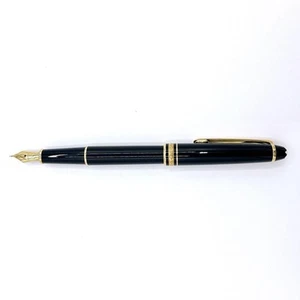 Montblanc Meisterstuck Resin Fountain Pen 14K Gold Nib - Picture 1 of 5