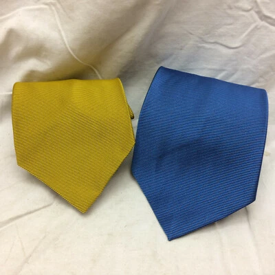 2 Vintage Men's Wide Neck Ties Blue Gold by Bonds - Image 1 of 4
