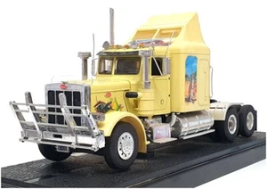 Revell 1/24 Scale 08893 - Peterbilt Road Train Truck - Yellow - Picture 1 of 5