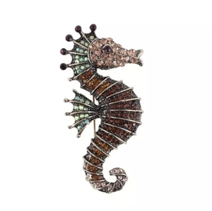 Spilla tema mare cavalluccio marino stile vintage art deco tono oro strass scintillante - Foto 1 di 1