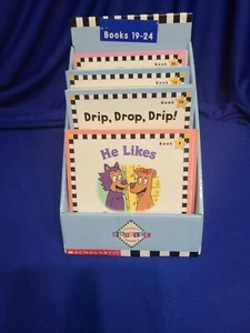 Lot of 15 PHONICS READERS + Storage Container / Scholastic Grades K-1, LN - Picture 1 of 7