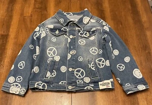 Justice Girls Size XS (5/6) Stranger Things Jean Jacket With Peace Signs, Smiley - Picture 1 of 4