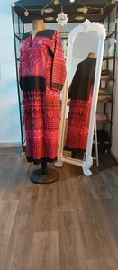 Abito palestinese 100% vintage fatto a mano, ricamato dal designer della regina Rania - Foto 1 di 15